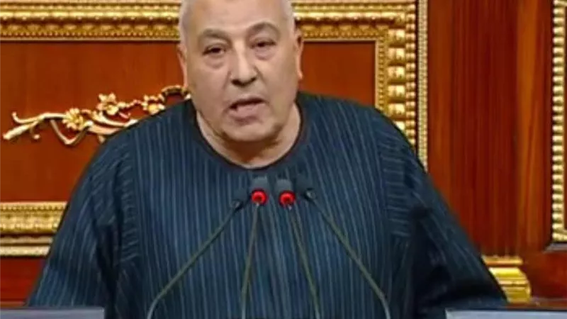 استجابة لمطالب الأهالي.. سيد أحمد عيسى يقرر الترشح لمجلس النواب من جديد