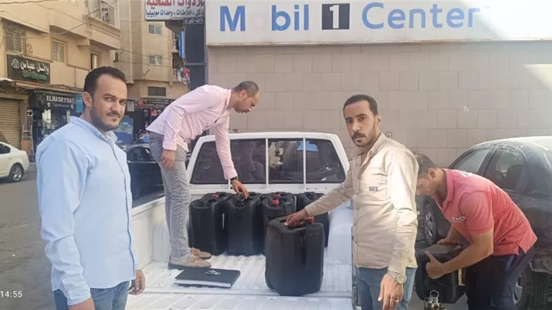 ضبط مخالفات تموينية خلال حملات بالمنتزه في الإسكندرية
