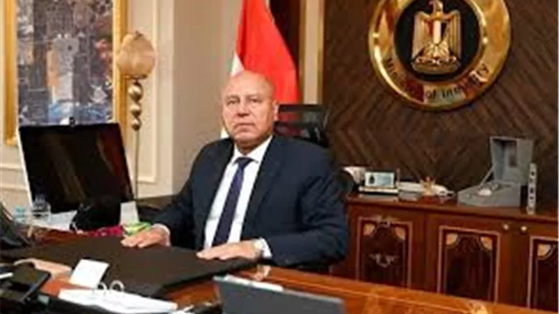 كامل الوزير يشارك في  المؤتمر الدولي الثالث للحديد والصلب بالرياض 
