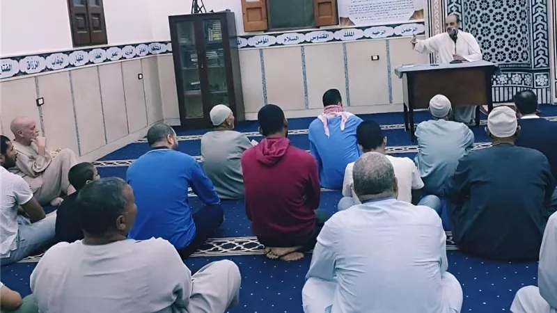 اجتماع بأوقاف كفر الشيخ مع عمال المساجد لحظر الدعاية السياسية