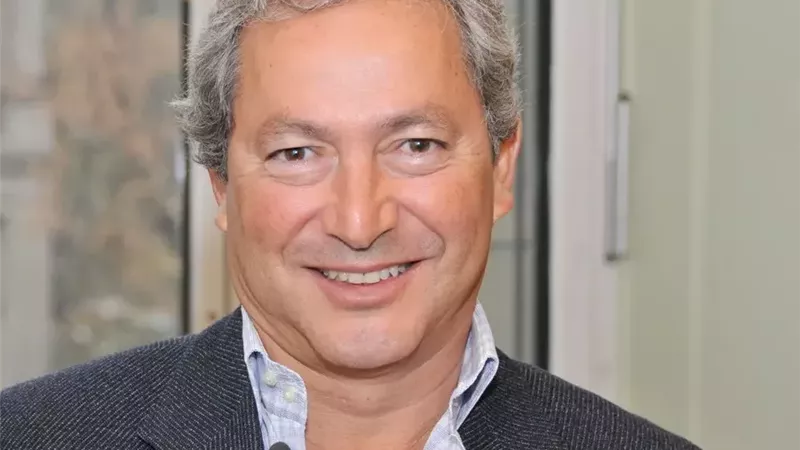 سميح ساويرس: ساويت بين الذكر والأنثى في توزيع تركتي بهذه الطريقة