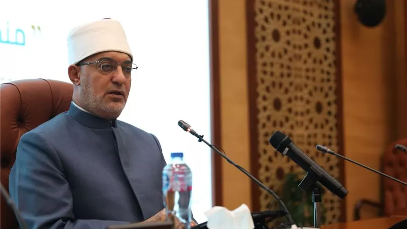 المفتي: خطأ المؤسسات الدينية غير مقبول لأنها مؤتمنة على التوقيع عن الله