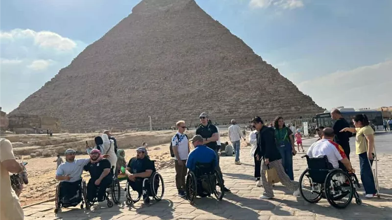 جولة سياحية للمنتخبات المشاركة في بطولة العالم لرفع الأثقال البارالمبية