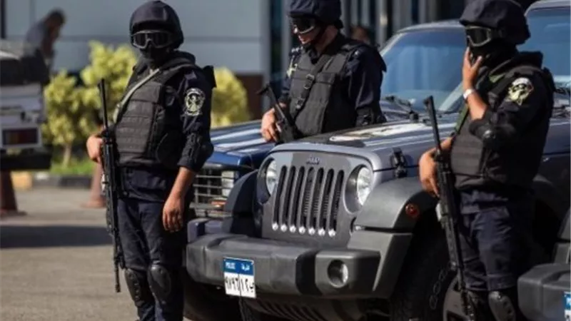 مداهمة الـ4 ساعات تنتهي بسقوط عصابة «السنان» بحلوان| خاص