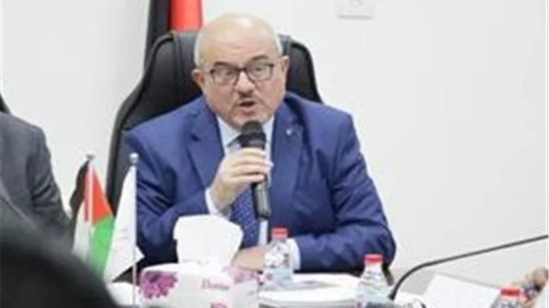 وزير الحكم المحلي الفلسطيني: الحكومة جاهزة لإعادة إعمار قطاع غزة|فيديو