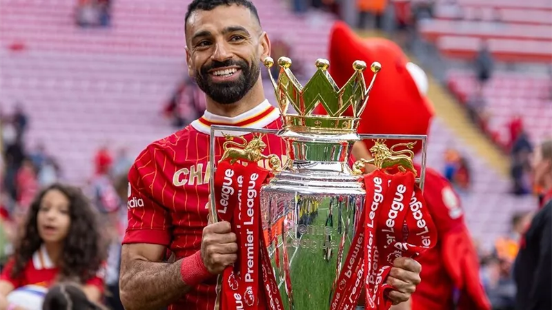 محمد صلاح ينافس ماييلي على جائزة أفضل لاعب في إفريقيا لعام 2025