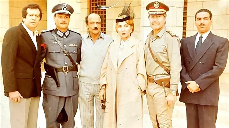 نادية الجندي تستعيد ذكريات حكمت فهمي بصورة 