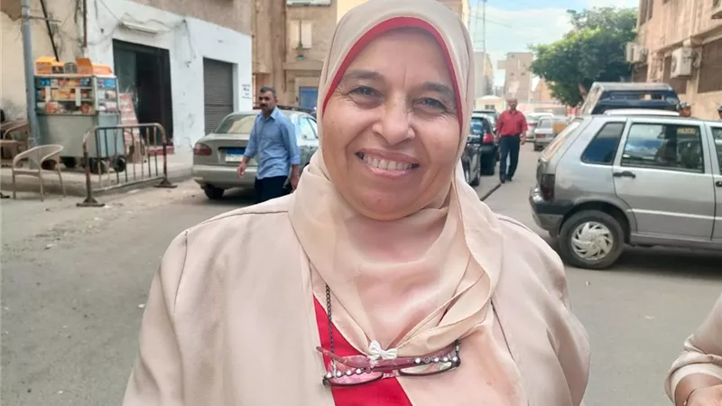 في اللحظة الأخيرة.. سيدة بالبحيرة تقدم أوراق ترشحها: أبحث عن الرقم الأخير