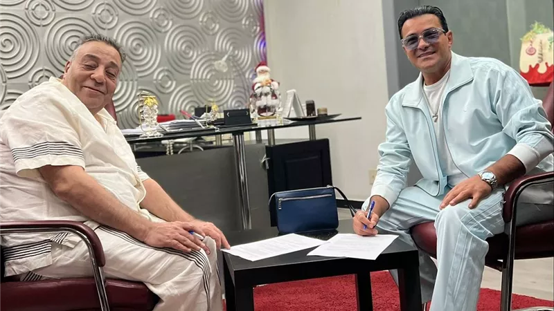 محمد رجب يتعاقد على «قطر صغنطوط» في موسم رمضان 2026