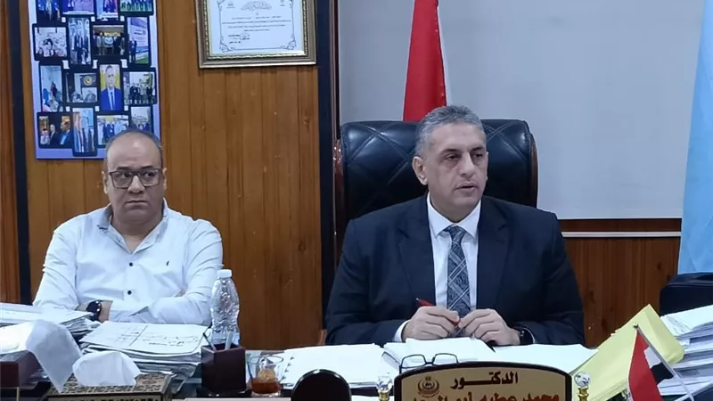 وكيل صحة كفر الشيخ يعقد اجتماعا موسعا مع فريق إدارة العلاج الحر