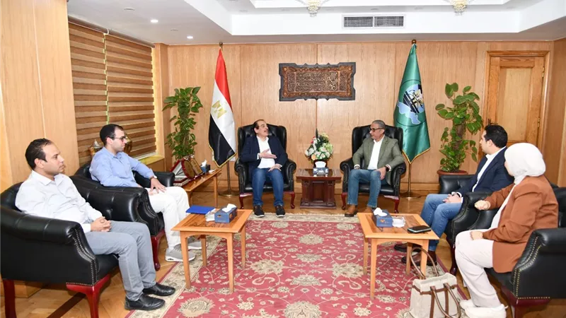 محافظ الفيوم يستقبل نائب وزير الصحة لبحث آليات تطوير الخدمات الطبية