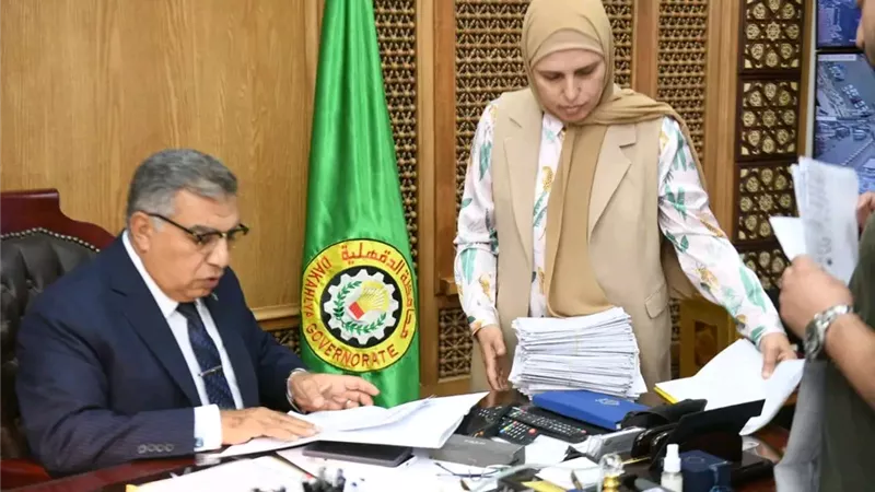 محافظ الدقهلية يعتمد الأحوزة العمرانية لـ 106 عزبة في 5 مراكز بالمحافظة