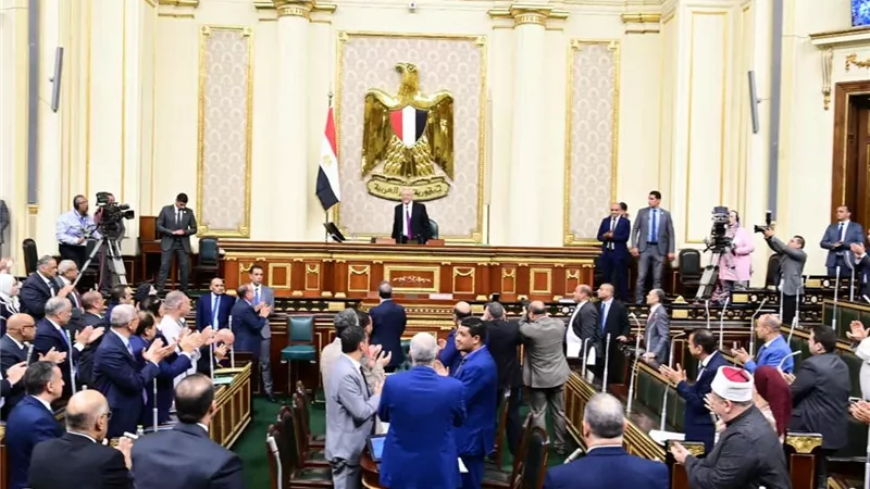 حنفي جبالي في ختام الجلسة العامة للبرلمان: خدمت العدل نصف قرن وأوصيكم بالوطن