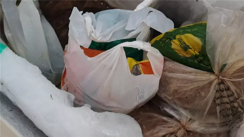 إعدام 400 كيلو أغذية فاسدة بحملات مكثفة على أسواق دمياط