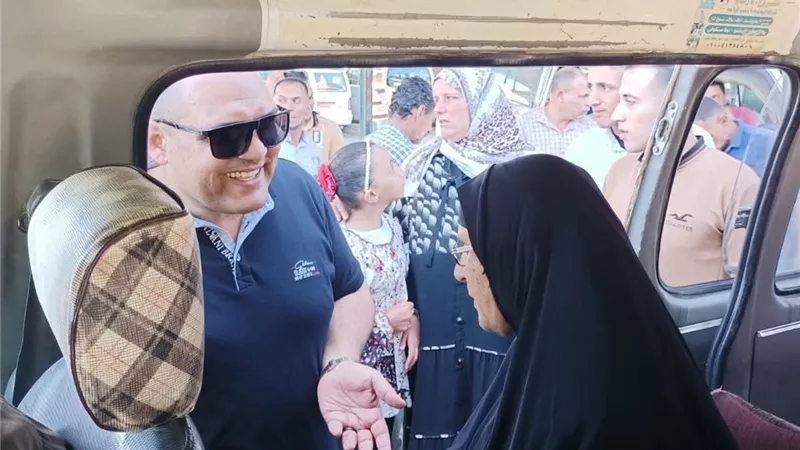 جولة لرئيس مدينة دسوق لمتابعة سير العمل بمجمع المواقف ومحطات الوقود