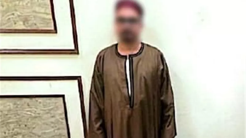 ضبط دجال بالإسكندرية لقيامه بالنصب والإحتيال على المواطنين 