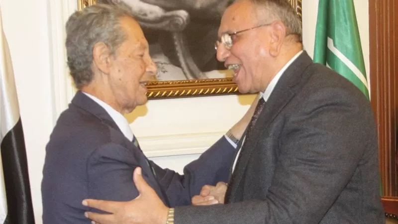 أزمة على أبواب الوفد.. عجز بالملايين وإدارة «على الهامش»