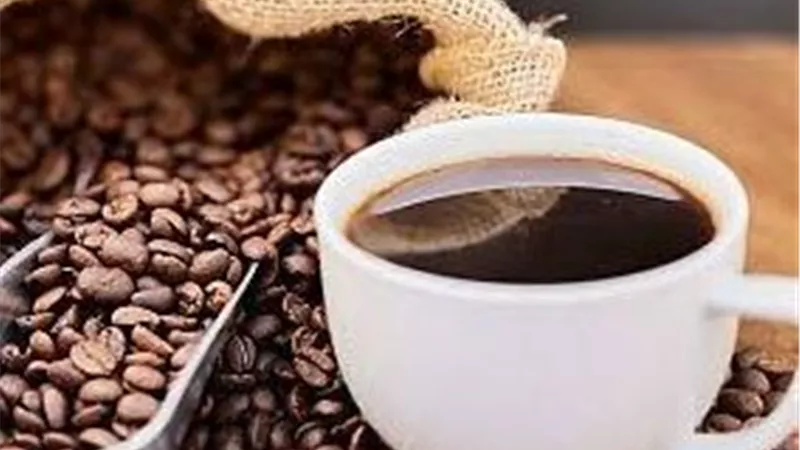 علاقة القهوة والشاي بطول العمر.. دراسة توضح 