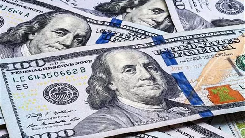 تعرف على أعلى سعر للدولار في البنوك اليوم السبت 18 أكتوبر 2025