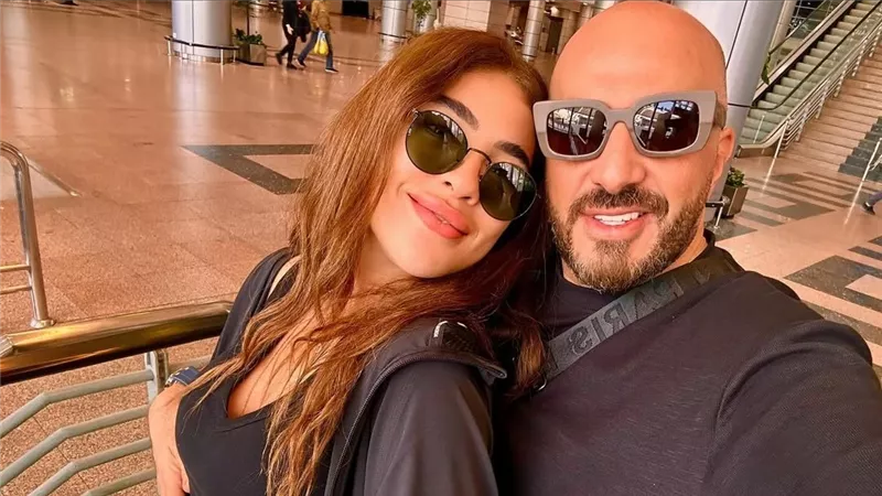 مجدي الهواري برفقة زوجته ساخرًا من تريند «دمتم سالمين»