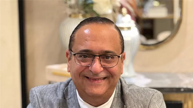 أمير هلال يؤدي اليمين الدستورية ويتعهد بدعم التنمية تحت قبة الشيوخ