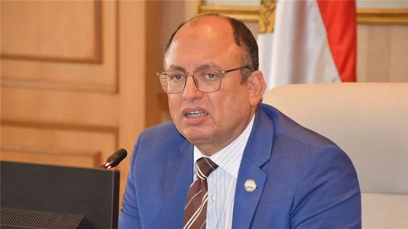 ترسا يرحب بكم.. جدارية جامعة حلوان تستقبل زوار المتحف الكبير