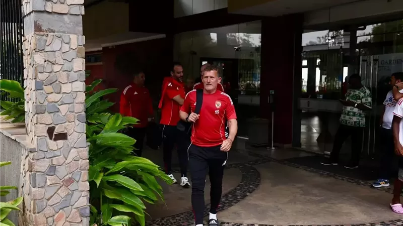 الأهلي يتوجه إلي استاد بوجامبورا لخوض مباراة إيجل نوار بدوري أبطال إفريقيا