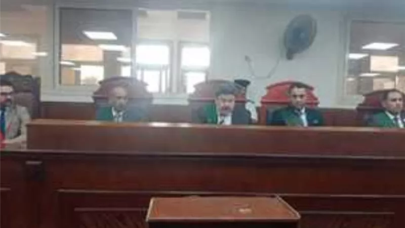حجز محاكمة المتهمين بقتل سجين داخل حجز قسم العمرانية للحكم غدا