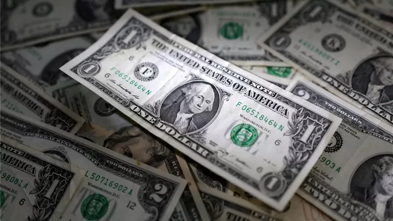 سعر الدولار مقابل الجنيه المصري في 26 بنكًا