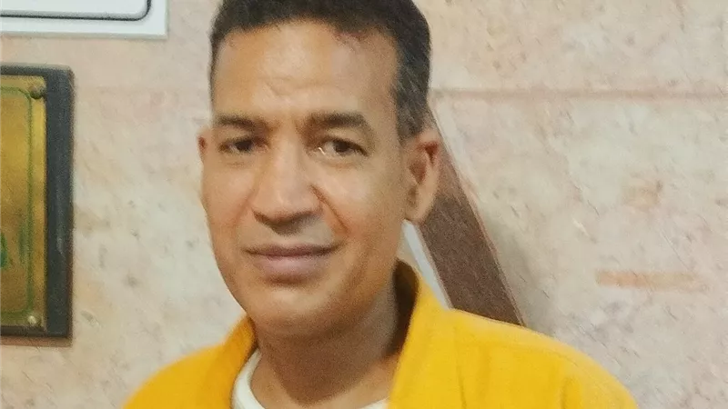 شاعر يعلن سرقة مشروعه «سينما باب الحديد» في مهرجان الجونة|خاص