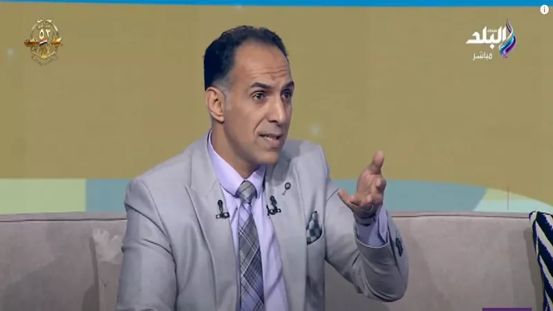 «حرب إلكترونية» .. خبير أمن معلومات يحذر من سرق الحسابات البنكية| فيديو 