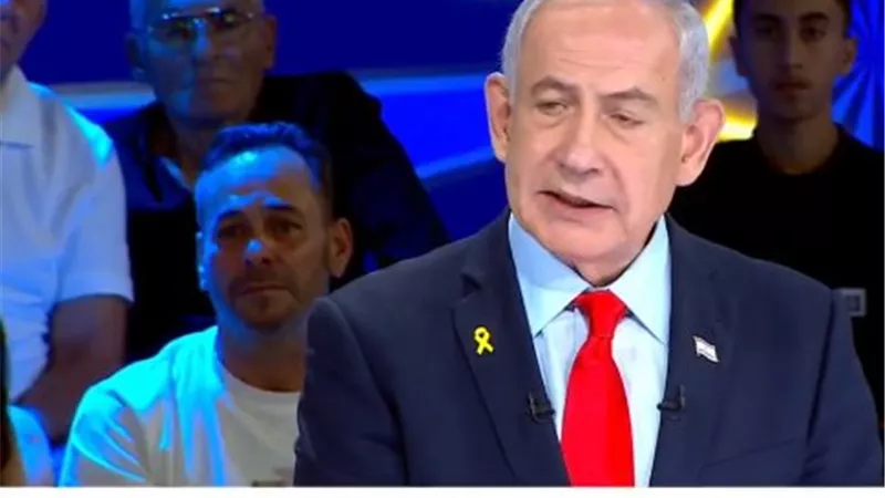 رئيس وزراء الاحتلال: أحبطنا محاولة إيرانية لإنقاذ الأسد ونصر الله