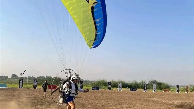مهرجان المظلات الجوية 