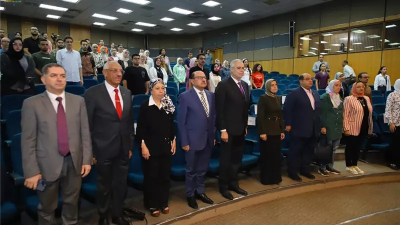 لدعم الخريجين.. انطلاق الملتقى التوظيفي الأول لشباب الأطباء بـ«طب الإسكندرية»