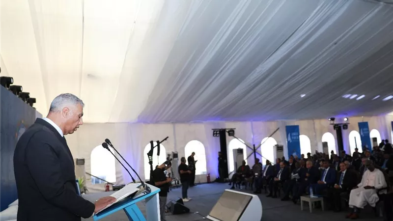  محافظ أسوان يشارك فى فعاليات الجلسة الافتتاحية للنسخة الخامسة من منتدى السلام والتنمية  