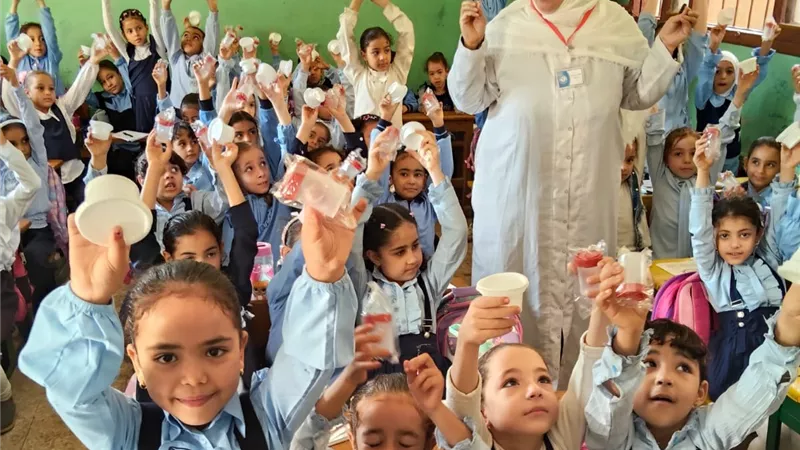 «الصحة» تطلق حملة مكافحة الطفيليات المعوية لـ4 ملايين طالب في المحافظات 