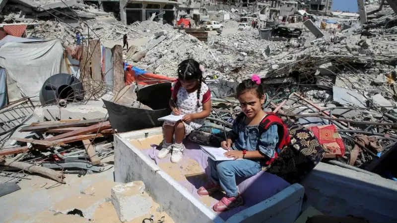بين الركام والأمل.. نصف مليون طفل يبحثون عن مدارسهم في غزة|تقرير