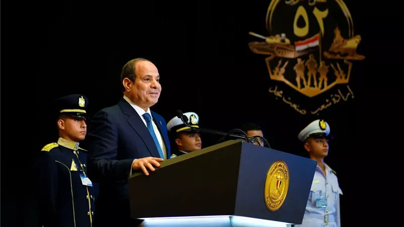 السيسي بالندوة التثقيفية الـ42 للقوات المسلحة: مصر حققت إنجازات في أكتوبر 1973 و2025