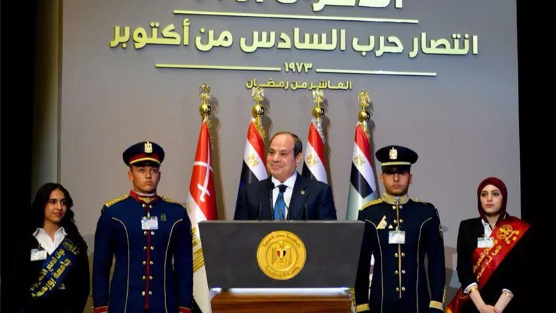 الرئيس السيسي: الكلمة مسؤولية كبيرة جدًا.. ممكن تشعل ثورة أو تخرب دولة