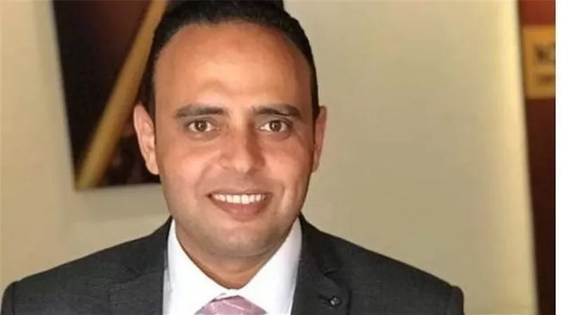 تعدد الوظائف ليس الحل.. خبير يقدم روشتة مواجهة ارتفاع تكاليف الحياة