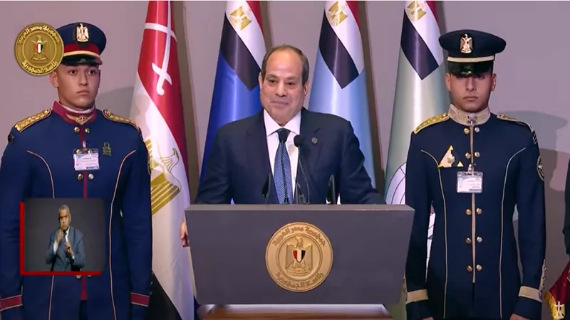 الرئيس السيسي: ياترى إحنا كمصريين مستعدين للتبرع لإعادة إعمار قطاع غزة؟| فيديو