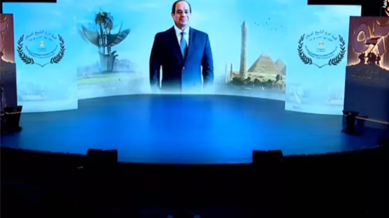 الرئيس السيسي: ماحدث حول السفارات المصرية إفك وكذب