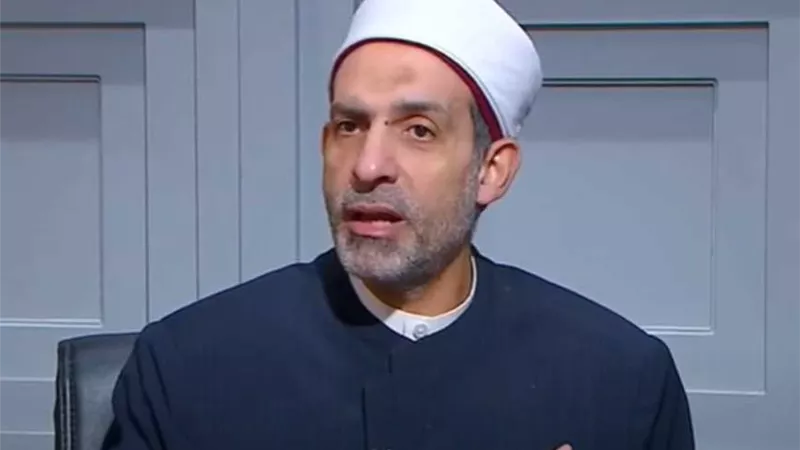 هل يمكن العودة إلى الصلاة بعد انقطاع؟.. أمين الفتوى يوضح 