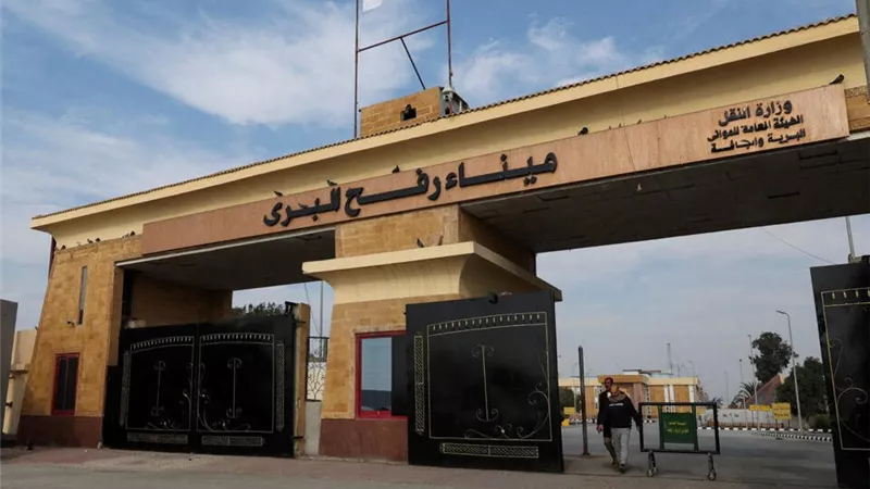 غموض في الموقف الإسرائيلي حول فتح معبر رفح اليوم|خاص