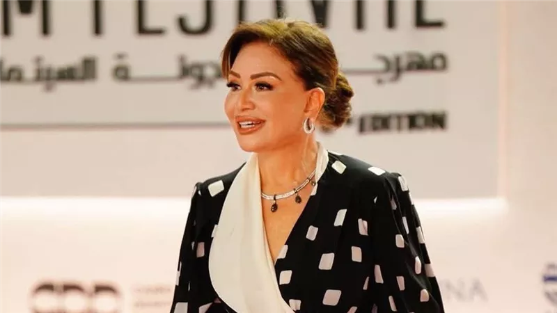 إلهام شاهين عن صورتها المثيرة للجدل في الجونة: «معندوش ضمير ولا أخلاق»|خاص
