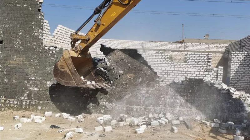 محافظ أسيوط: إزالة 79 حالة تعدي واسترداد أكثر من 2200 فدان في المرحلة الثالثة من الموجة الـ27