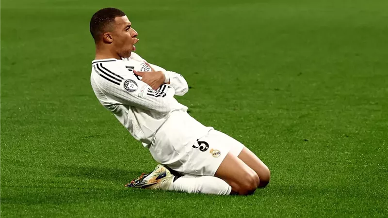 رسمياً: مبابي يغيب عن صفوف ريال مدريد في السوبر الإسباني