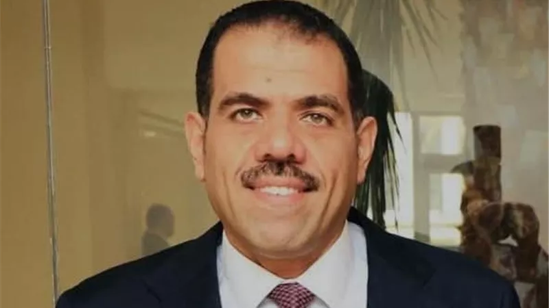 المستشار أحمد عبد الغنى يتسلم مهام عمله أمينًا عامًا لمجلس الشيوخ رسميًا