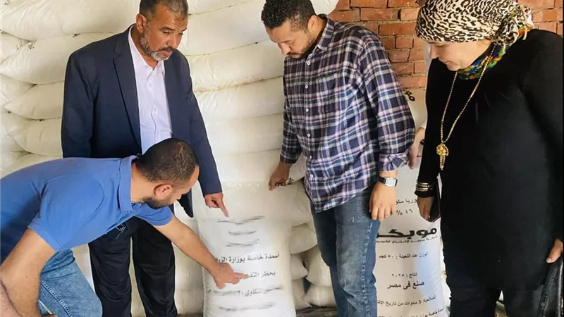 محافظ الشرقية: لا تهاون مع مهربي السلع والمتلاعبين بقوت المواطنين|صور 