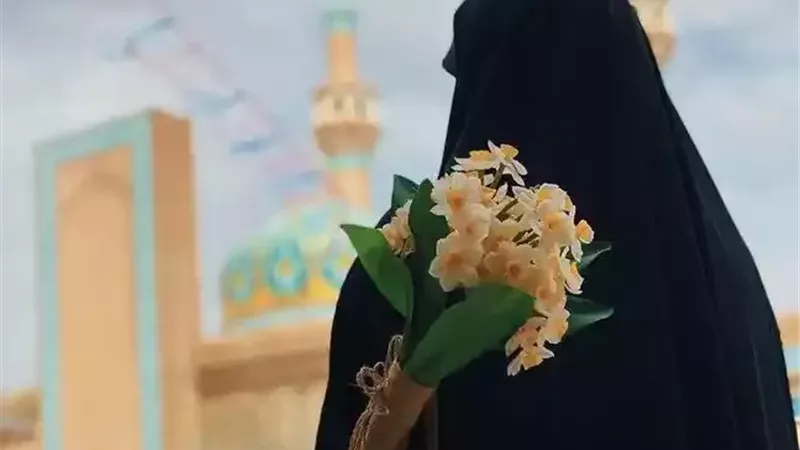 ما حكم حمل المرأة للمصحف الشريف في حقيبة اليد أثناء فترة الحيض؟